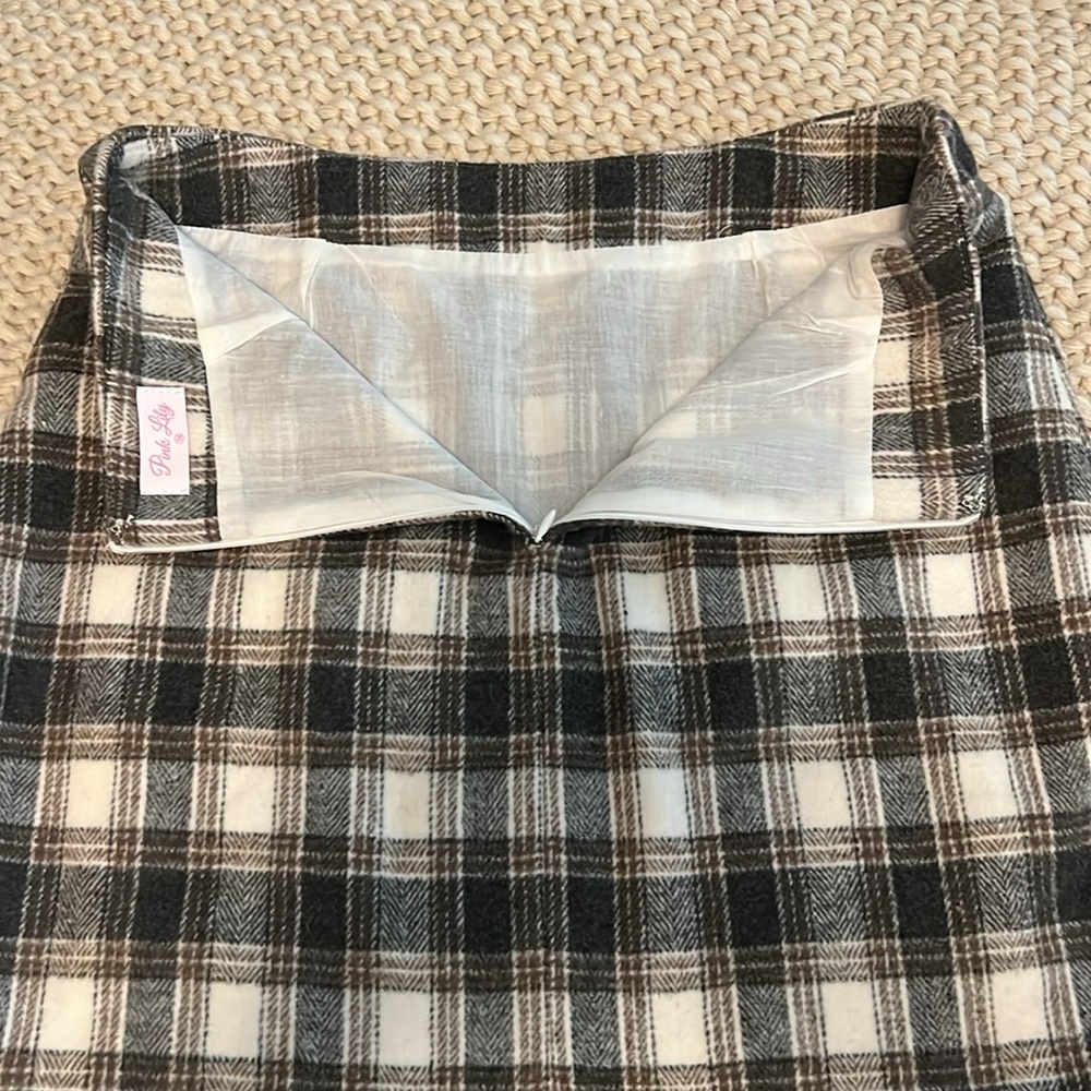 Plaid Mini 🤩 - Picture 5 of 7